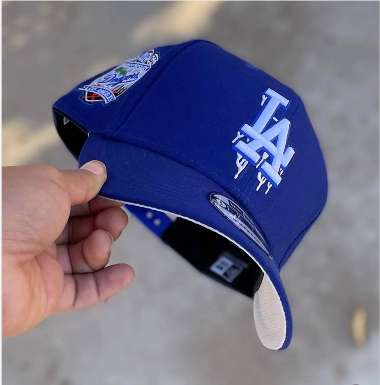 2025 Los Angeles Dodgers hat 03TXMY